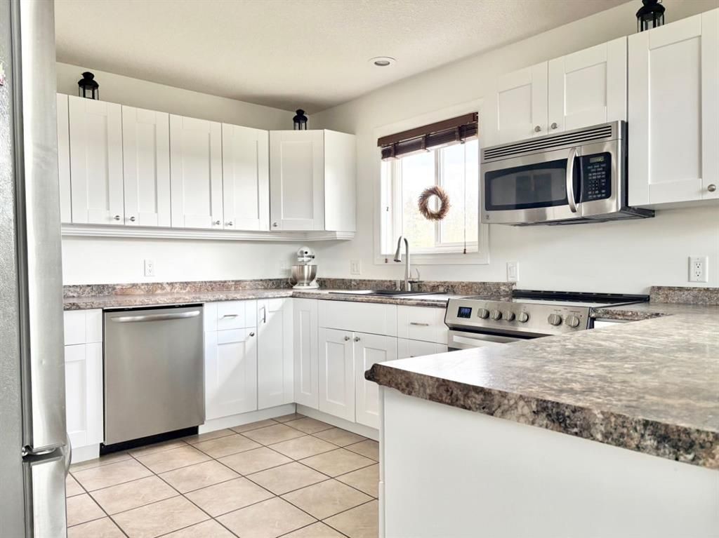 31039 Township Road 734   - Photo 13