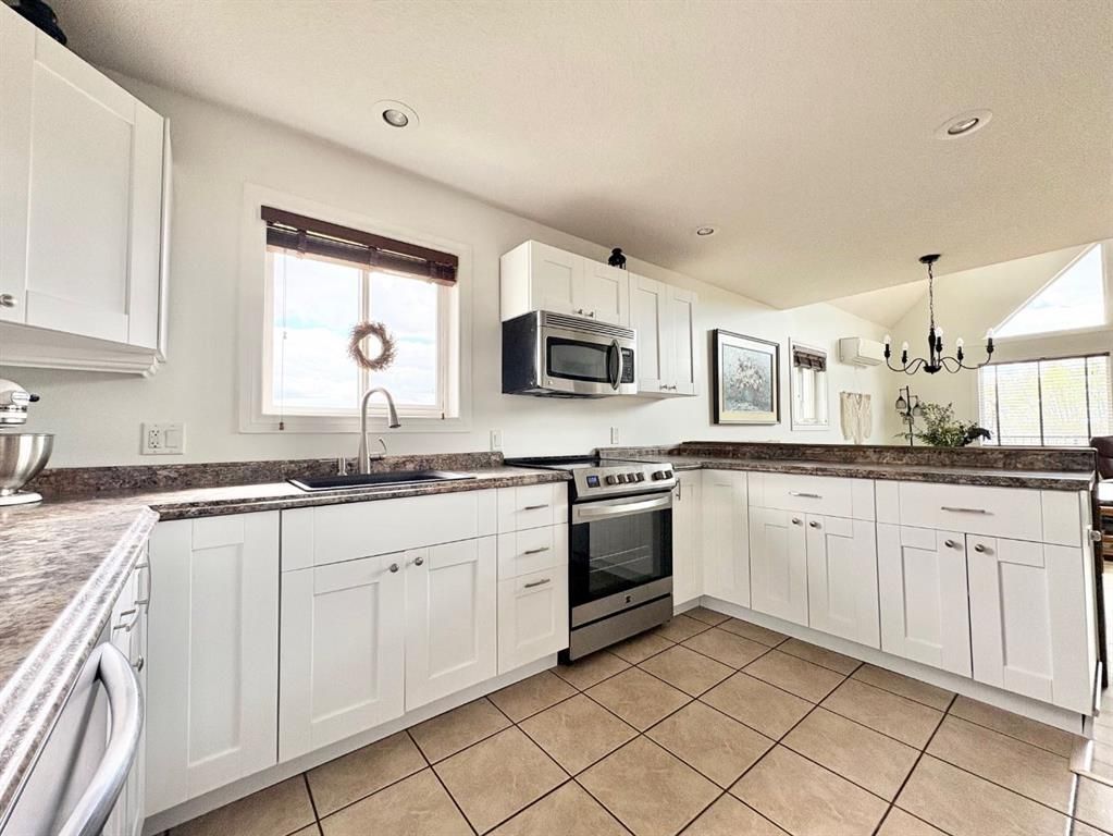 31039 Township Road 734   - Photo 15