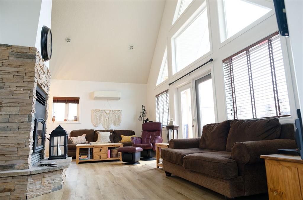 31039 Township Road 734   - Photo 6