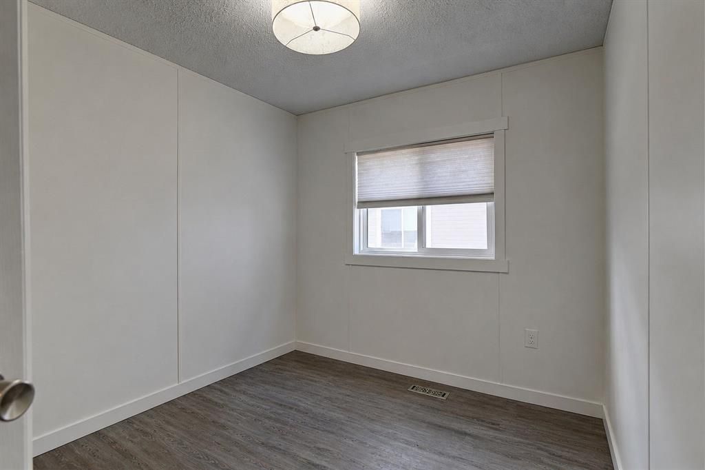 119 Clark Crescent   - Photo 17