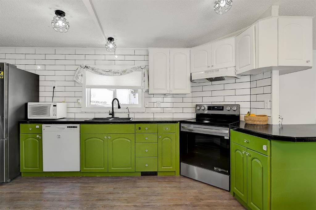 119 Clark Crescent   - Photo 5