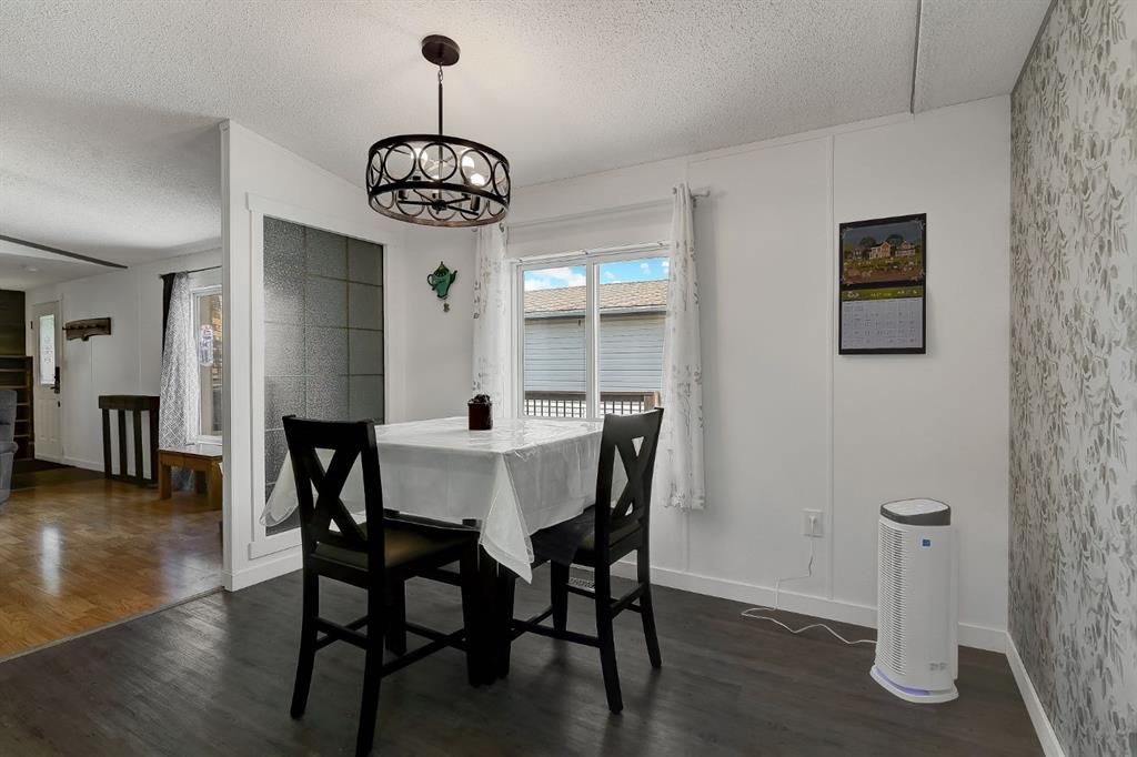 119 Clark Crescent   - Photo 8