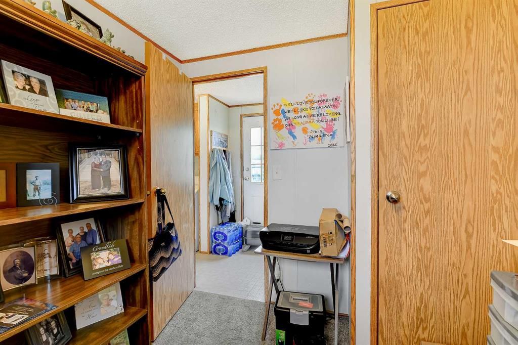 10301 99 Avenue  - Photo 14