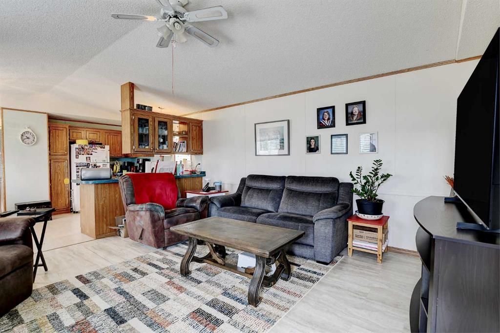 10301 99 Avenue  - Photo 4