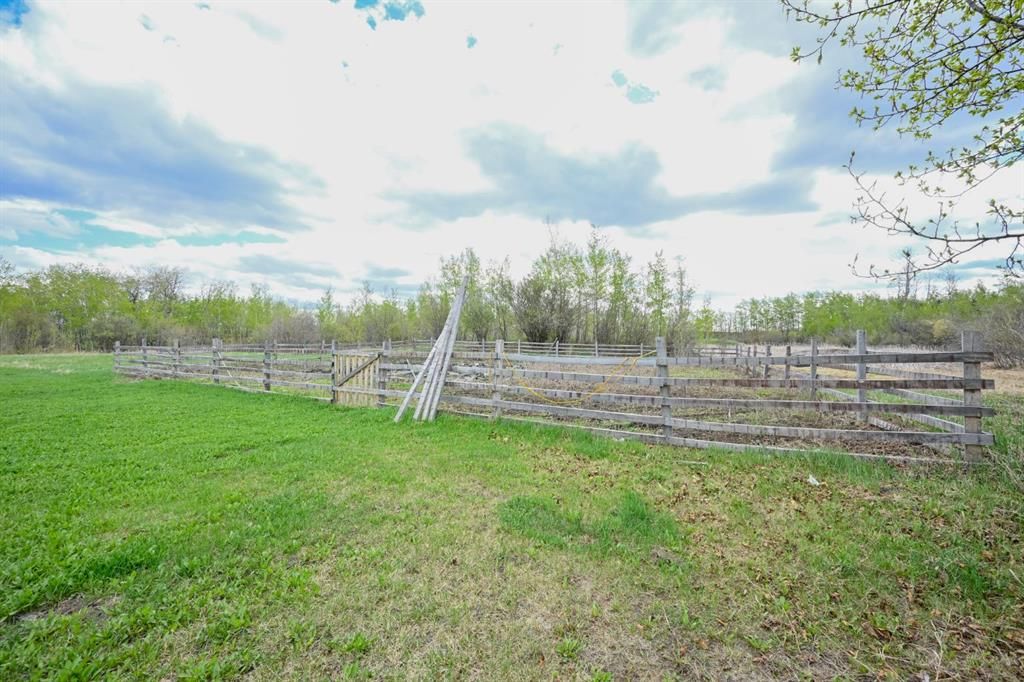 31050 43 Highway  - Photo 31