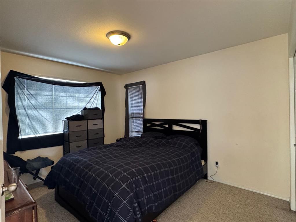 6301 88a Street  - Photo 16
