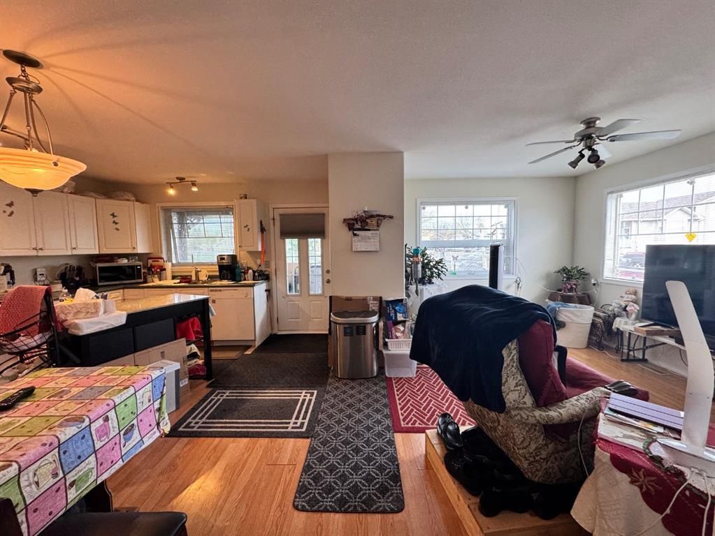 6301 88a Street  - Photo 22