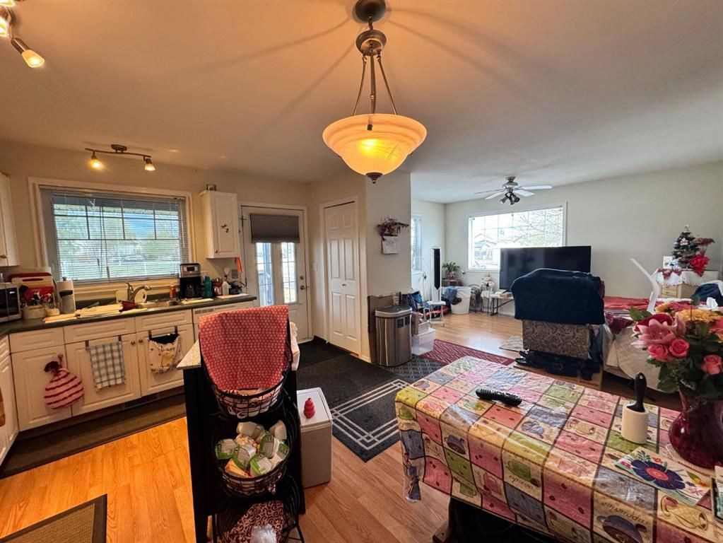6301 88a Street  - Photo 26