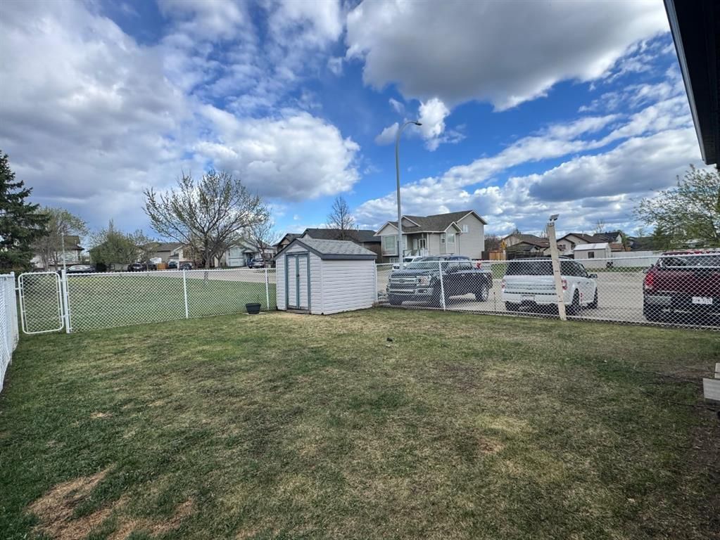 6301 88a Street  - Photo 39