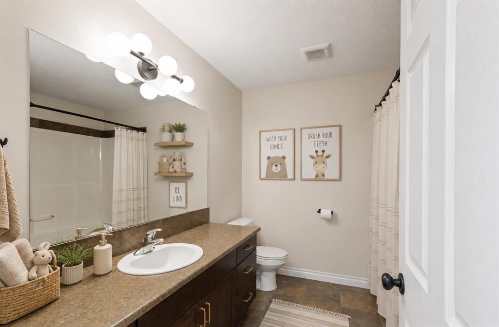 7726 Saxony Road  - Photo 23