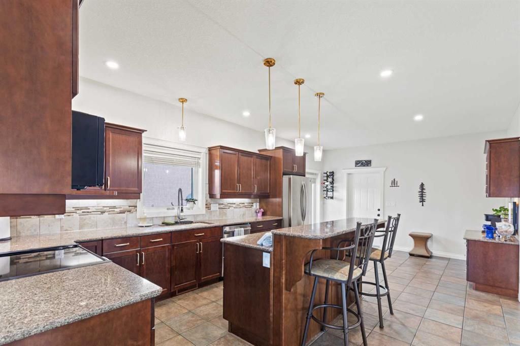 7726 Saxony Road  - Photo 4