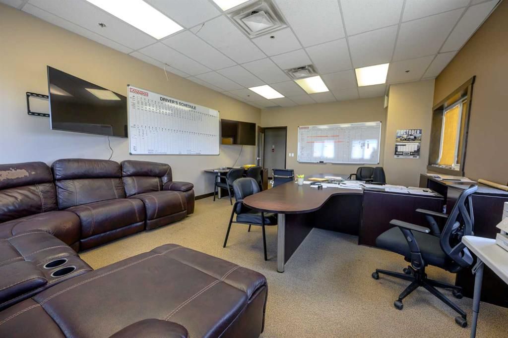 10709 79 Avenue  - Photo 16