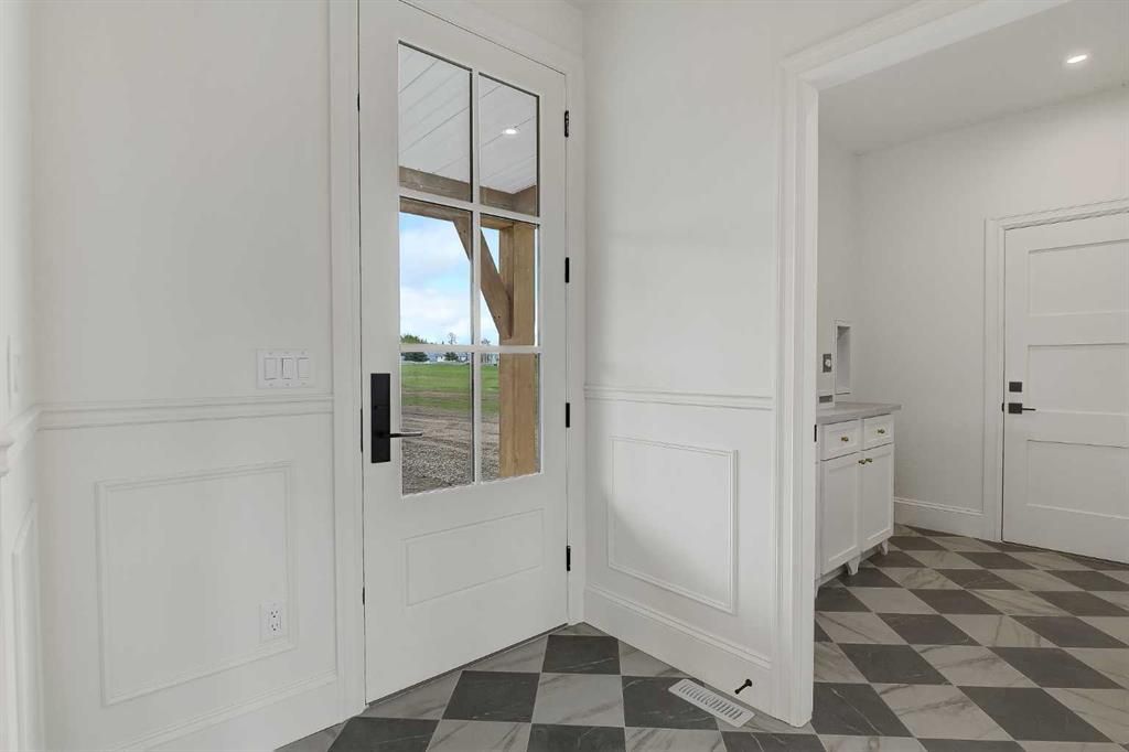 743048 Range Road 51   - Photo 3