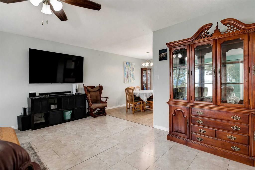 5323 Sunset Drive   - Photo 11