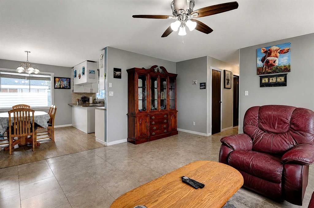 5323 Sunset Drive   - Photo 12