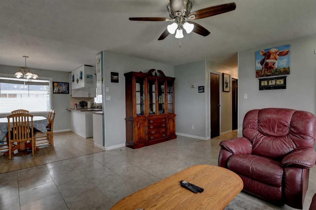 5323 Sunset Drive   - Photo 6