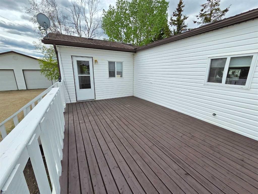10215 99 Avenue  - Photo 13