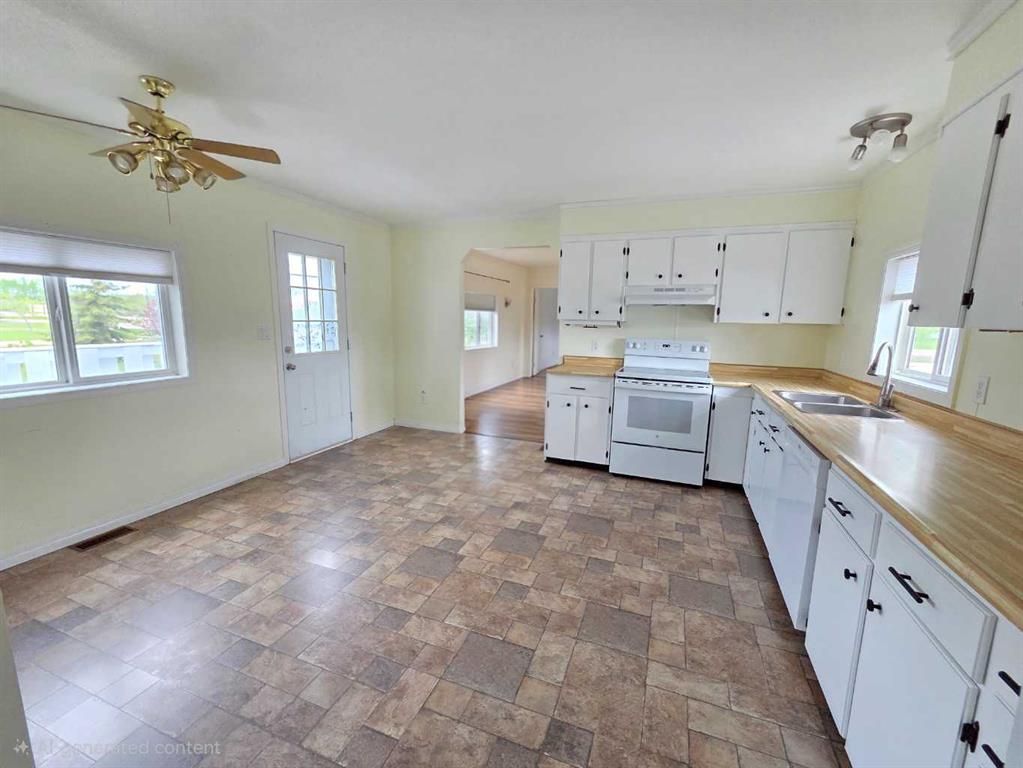 10215 99 Avenue  - Photo 18