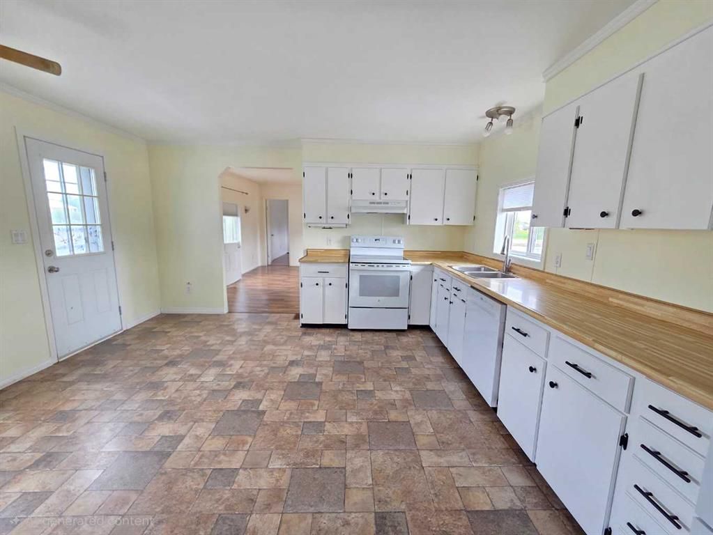10215 99 Avenue  - Photo 19