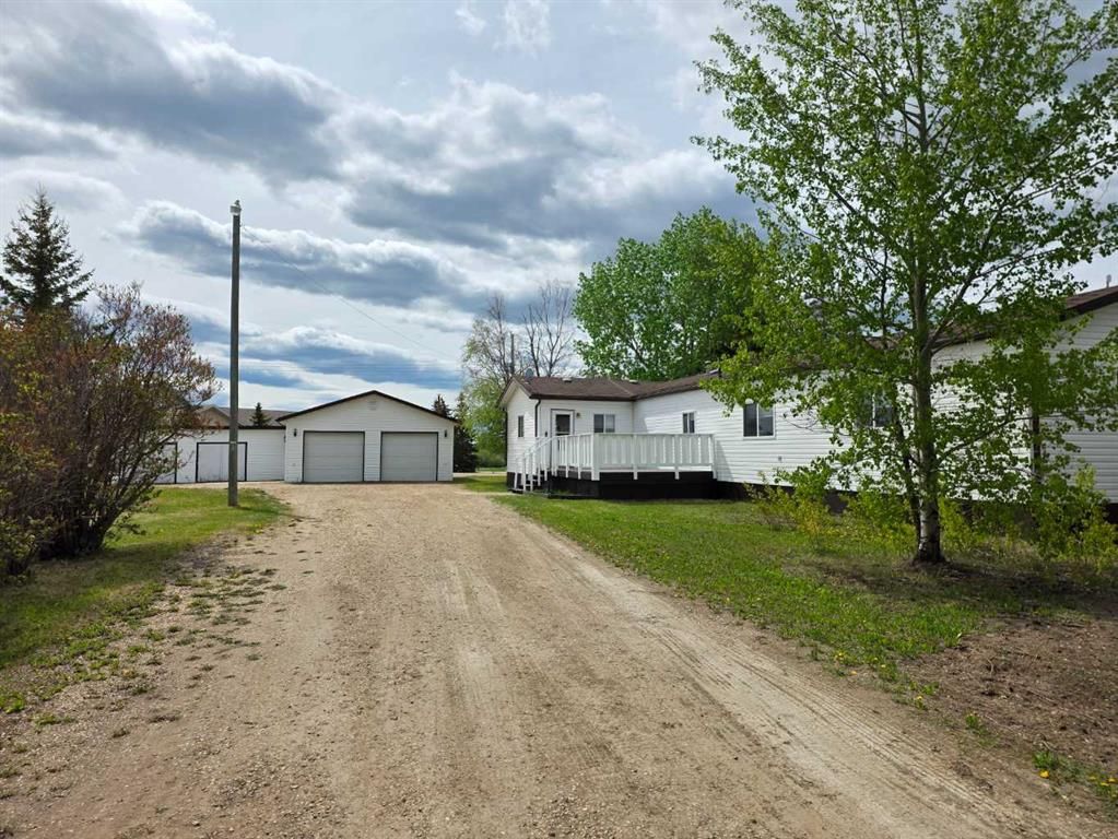 10215 99 Avenue  - Photo 2