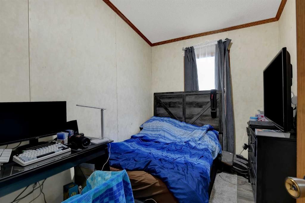 9730 120 Avenue  - Photo 22