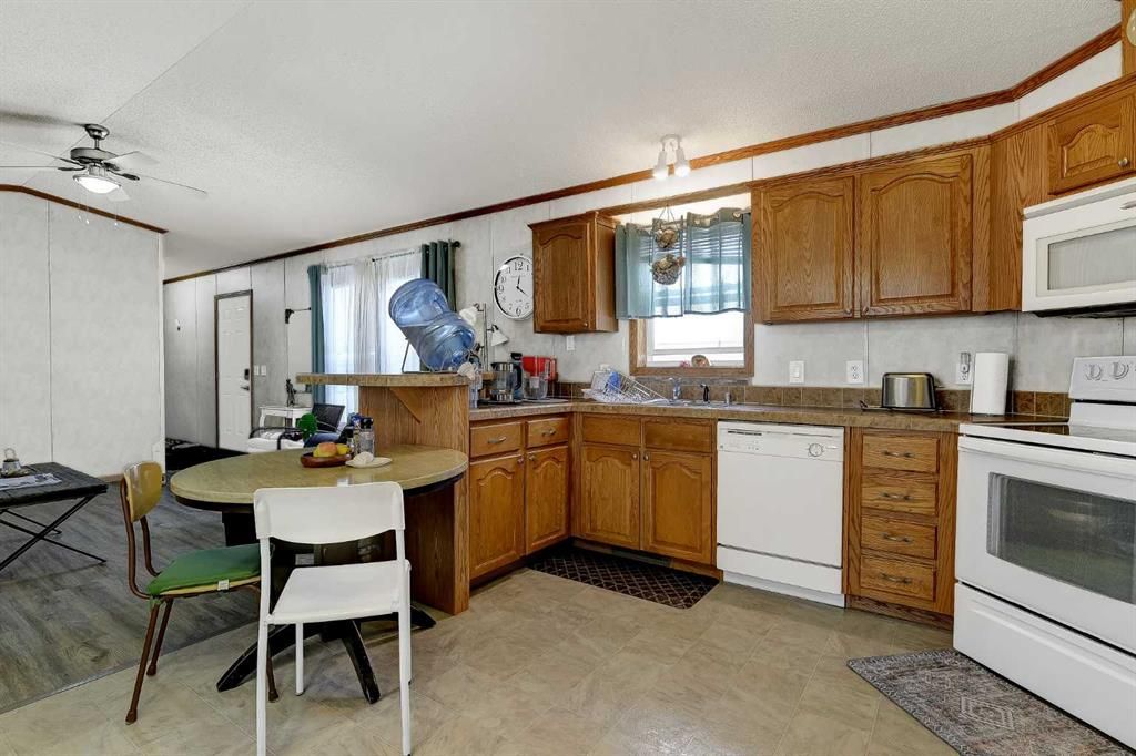 9730 120 Avenue  - Photo 9