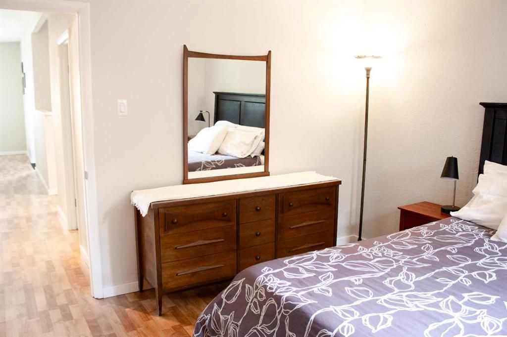 11316 102B Street  - Photo 18