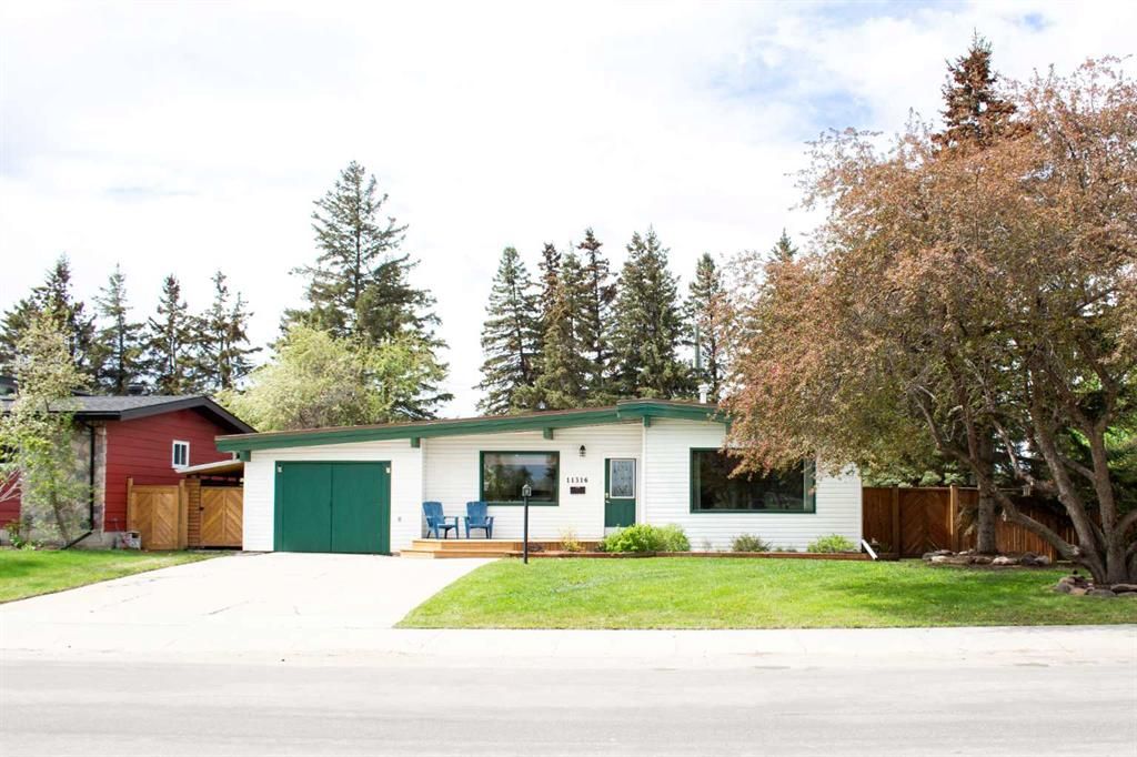 11316 102B Street  - Photo 2