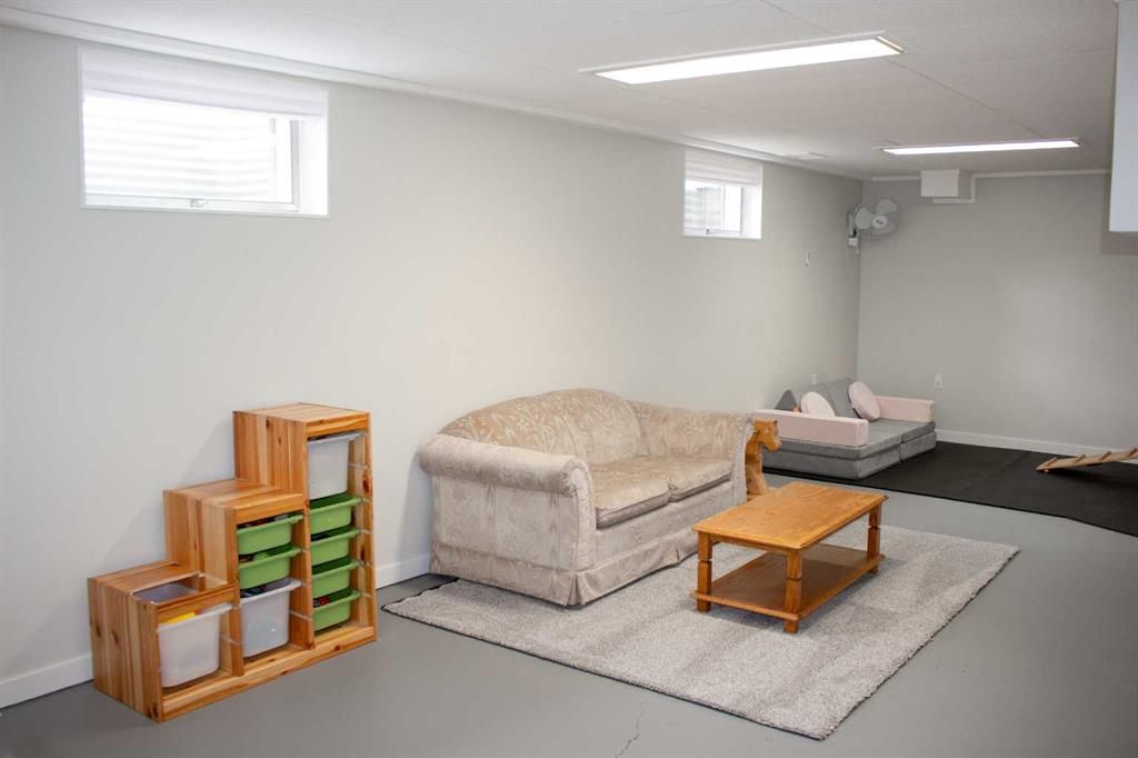 11316 102B Street  - Photo 27
