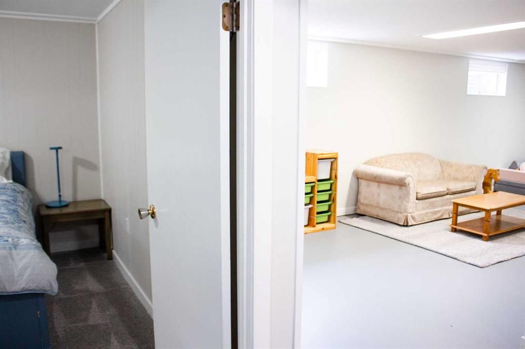 11316 102B Street  - Photo 34