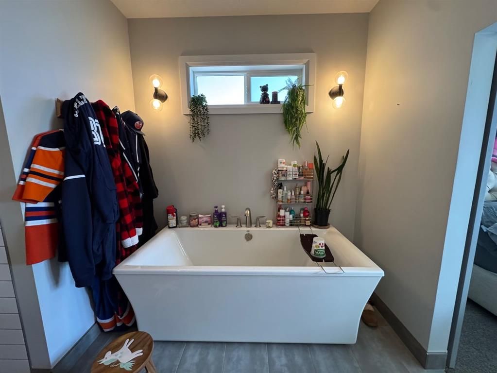 8645 122 Avenue  - Photo 13
