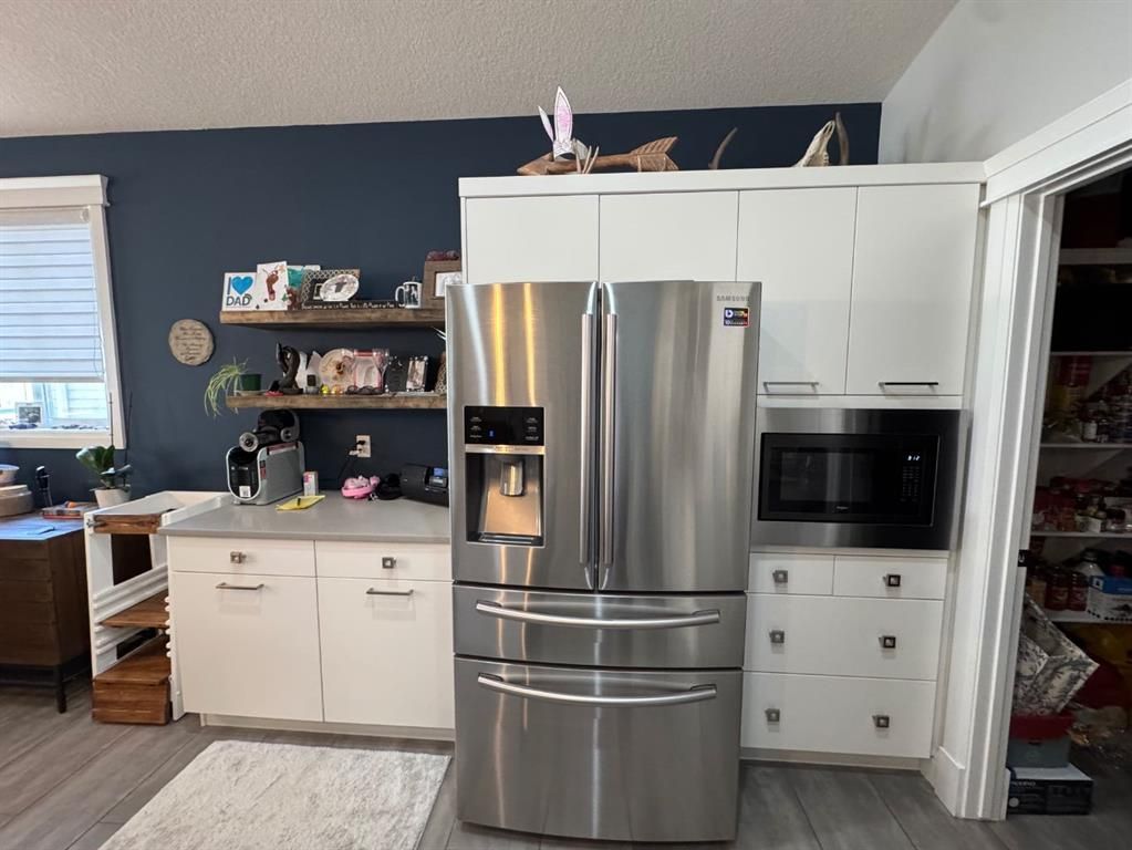 8645 122 Avenue  - Photo 3