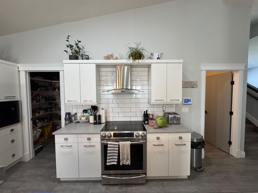 8645 122 Avenue  - Photo 4