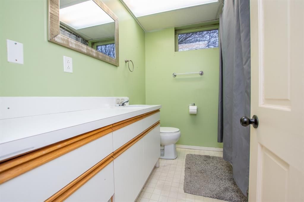 9321 101 Avenue  - Photo 19