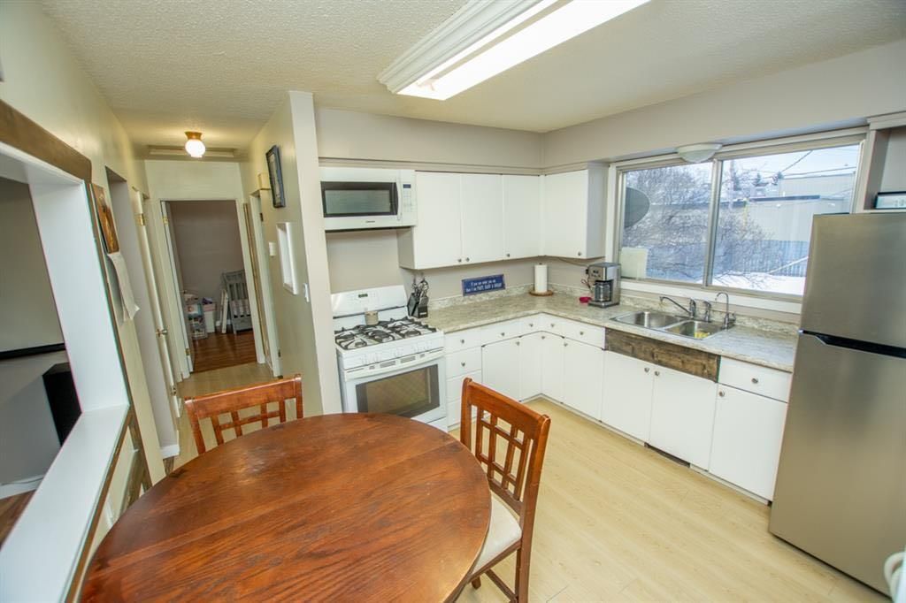 9321 101 Avenue  - Photo 6