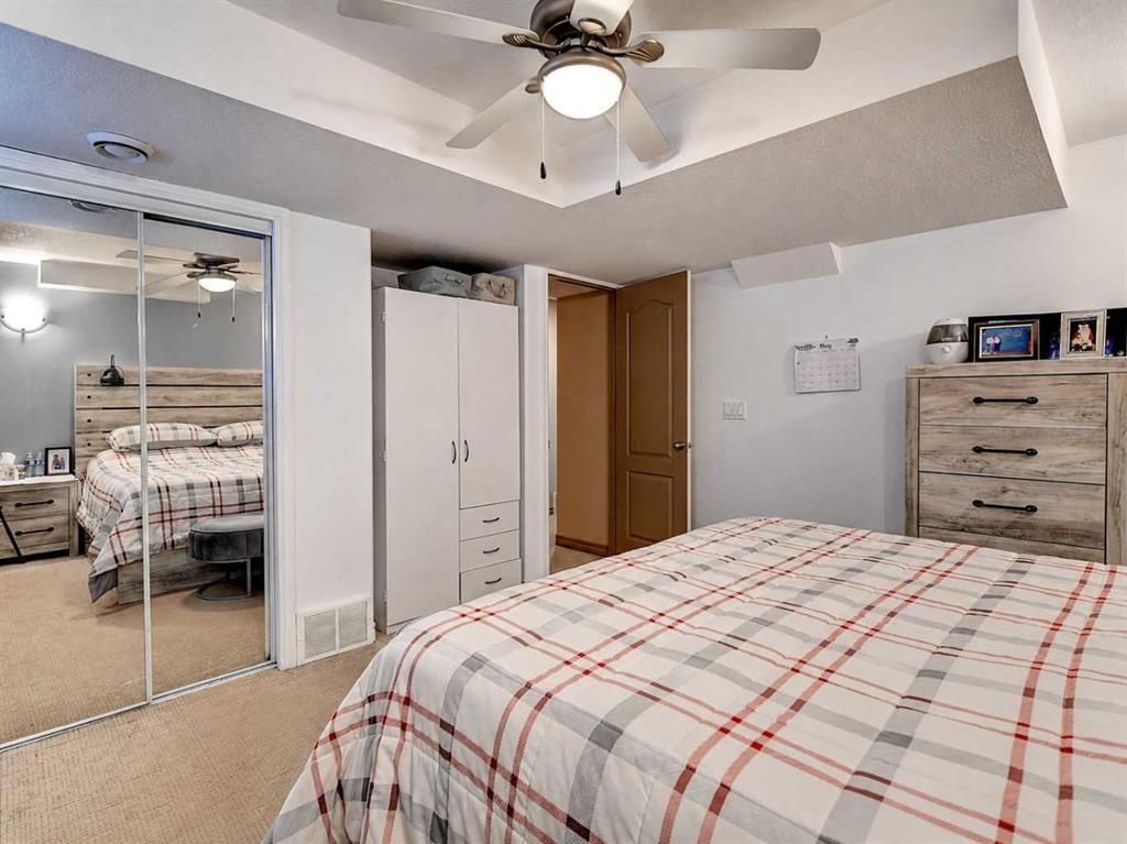 12605 Lakeshore Drive  - Photo 30