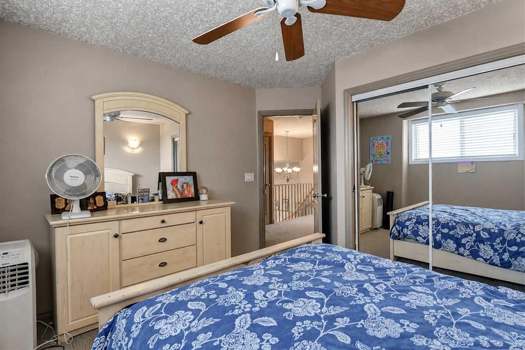 12605 Lakeshore Drive  - Photo 32