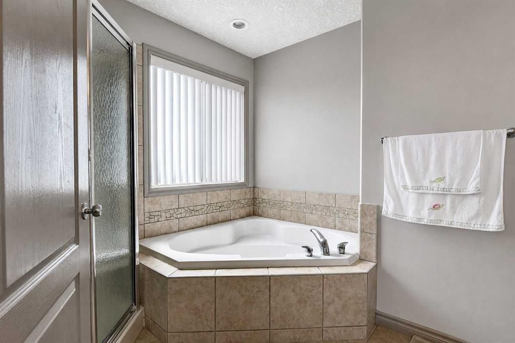 12605 Lakeshore Drive  - Photo 36