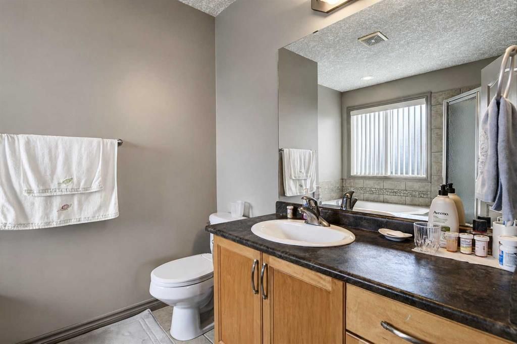 12605 Lakeshore Drive  - Photo 37