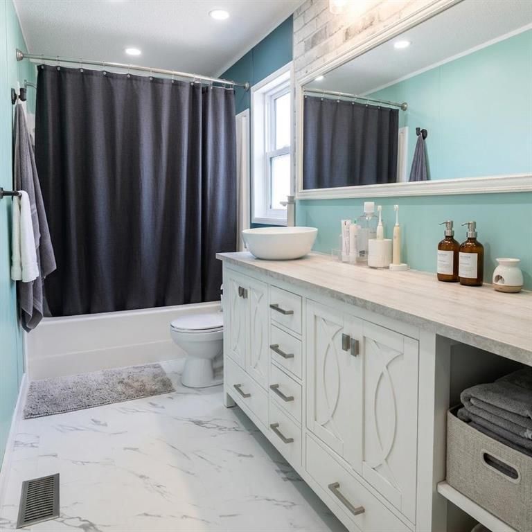 142 Clark Crescent  - Photo 19