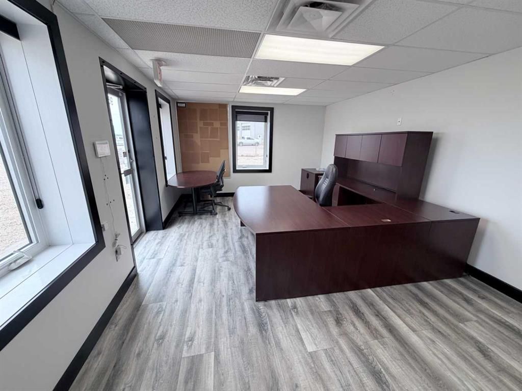 9501 78 Avenue  - Photo 10