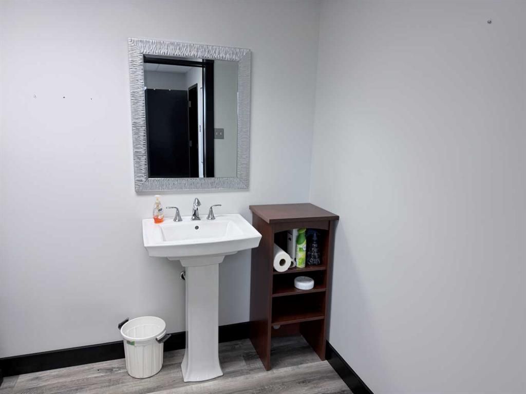 9501 78 Avenue  - Photo 13
