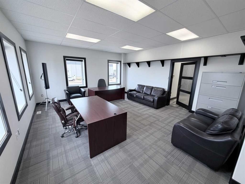 9501 78 Avenue  - Photo 17