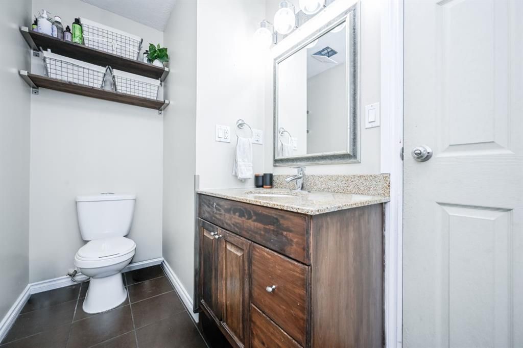 9433 121 Avenue  - Photo 16