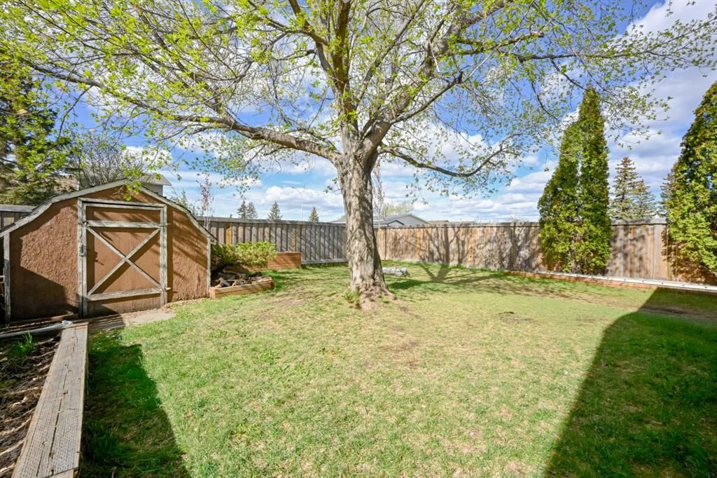 9433 121 Avenue  - Photo 25