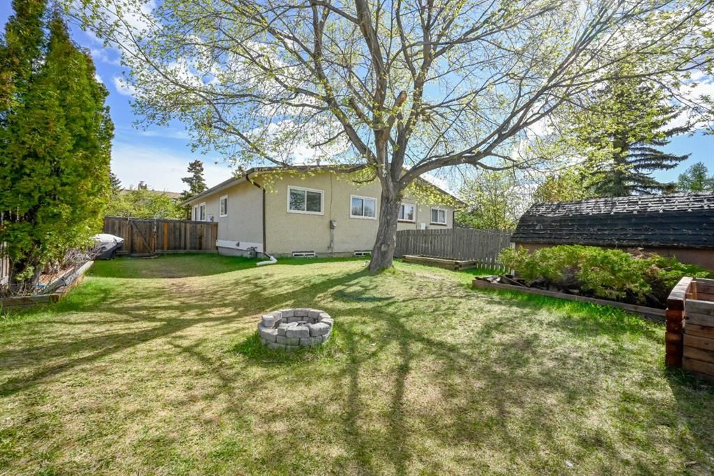 9433 121 Avenue  - Photo 26