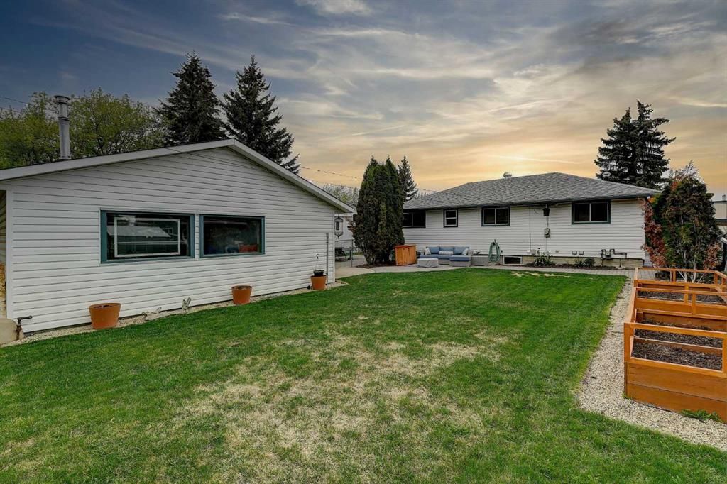 10015 89 Avenue  - Photo 39