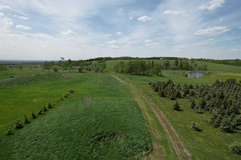NE22-74-6-W6 62 Range Road  - Photo 3