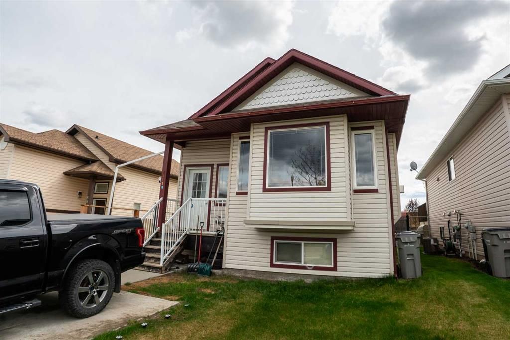 8841 69 Avenue  - Photo 2