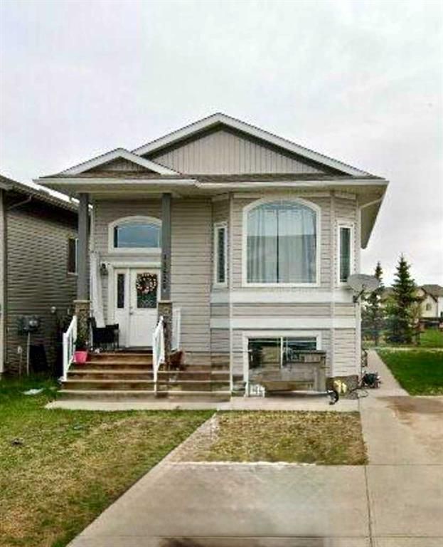 11520 75 Avenue  - Photo 1